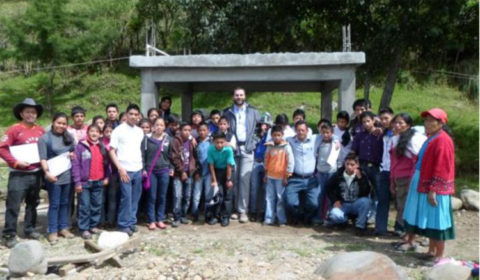 progetto pozzo artesiano hermana tierra onlus portici Associazione di volontari laici e cristiani operante in Guatemala